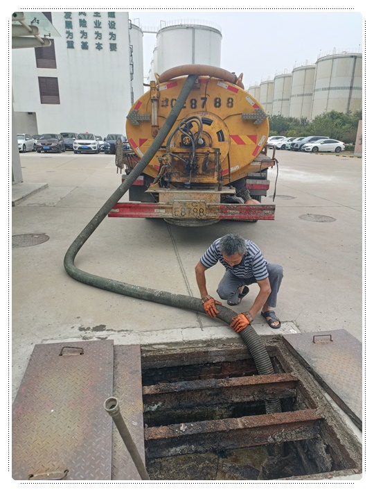 宝兴隔油池清掏