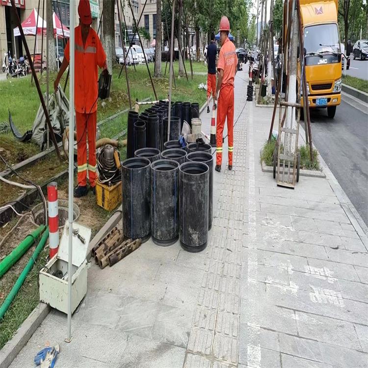 宝兴管道短管置换修复